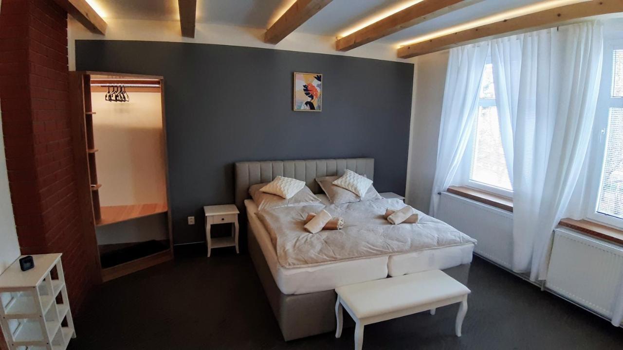 Three Apartment Františkovy Lázně Extérieur photo